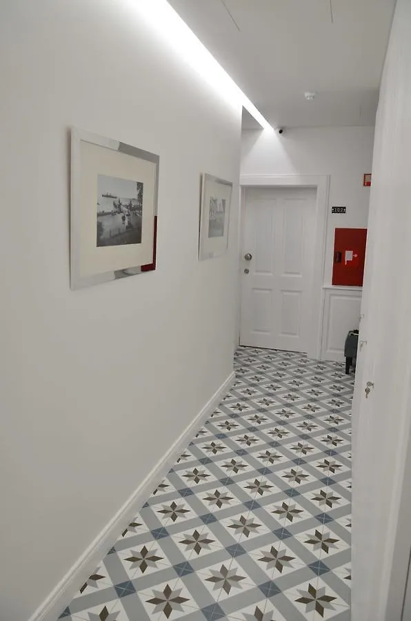 Edificio Charles 103 Apartment Funchal   Funchal (Madeira)